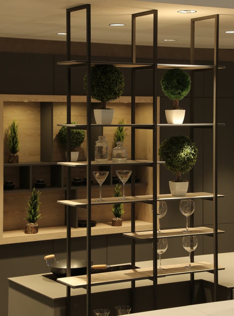 z104-kitchen-cabinets